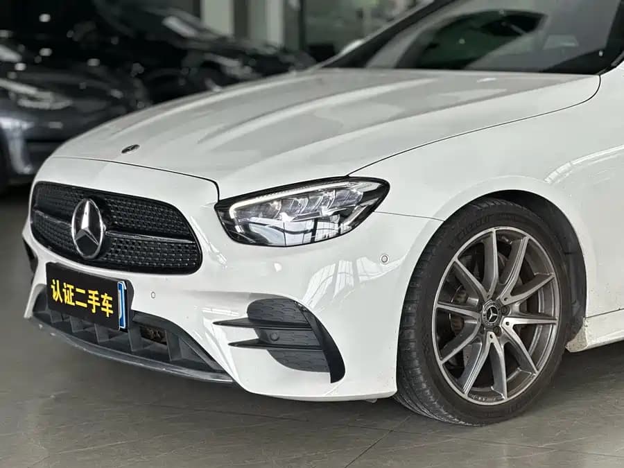 Mercedes E-Class - фото 15
