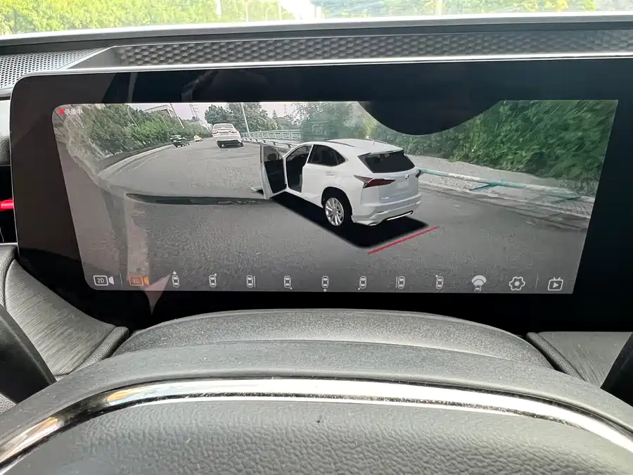 Ford EVOS - фото 20