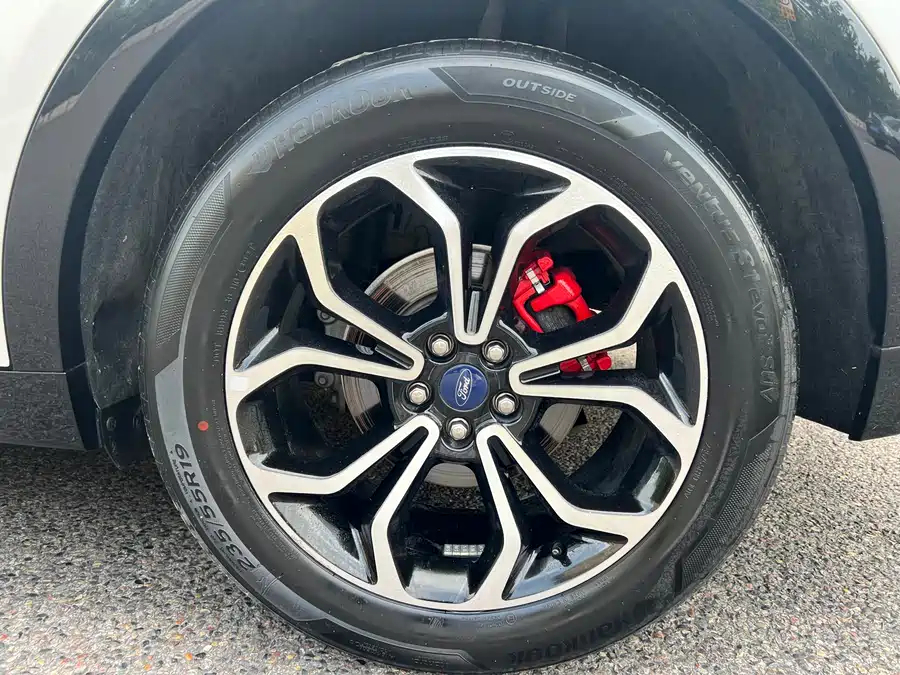 Ford EVOS - фото 29