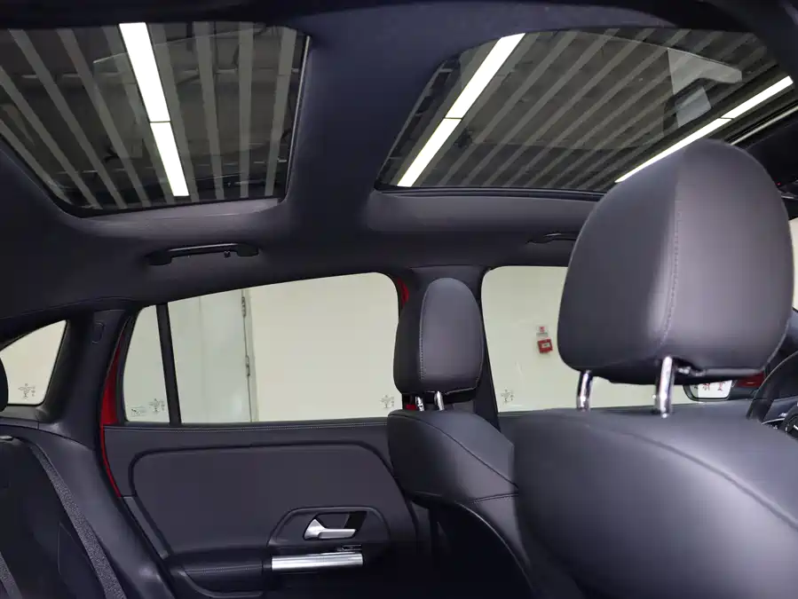 Mercedes GLA - фото 17